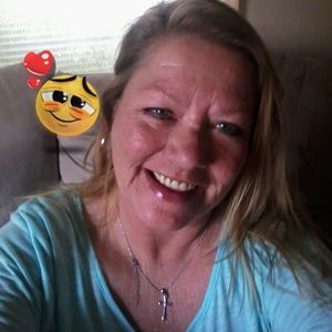 Meet your Posher, Lana